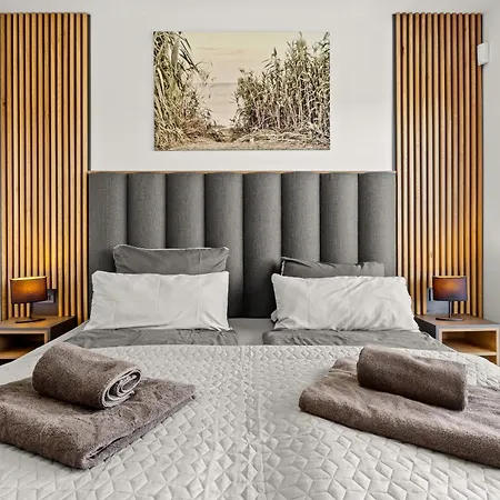 Βίλα Malena Near Medulin For 8 Persons With 51 M2 Heated Pool, Wellness & Beautiful Sea View